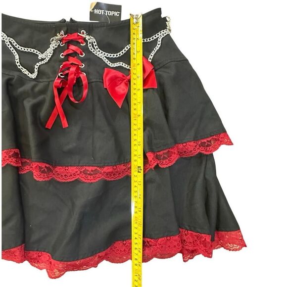 NWT Hot Topic Tiered Lace Chain Mini Skirt SZ Large Steampunk Gothic Whimsigoth - Picture 8 of 12